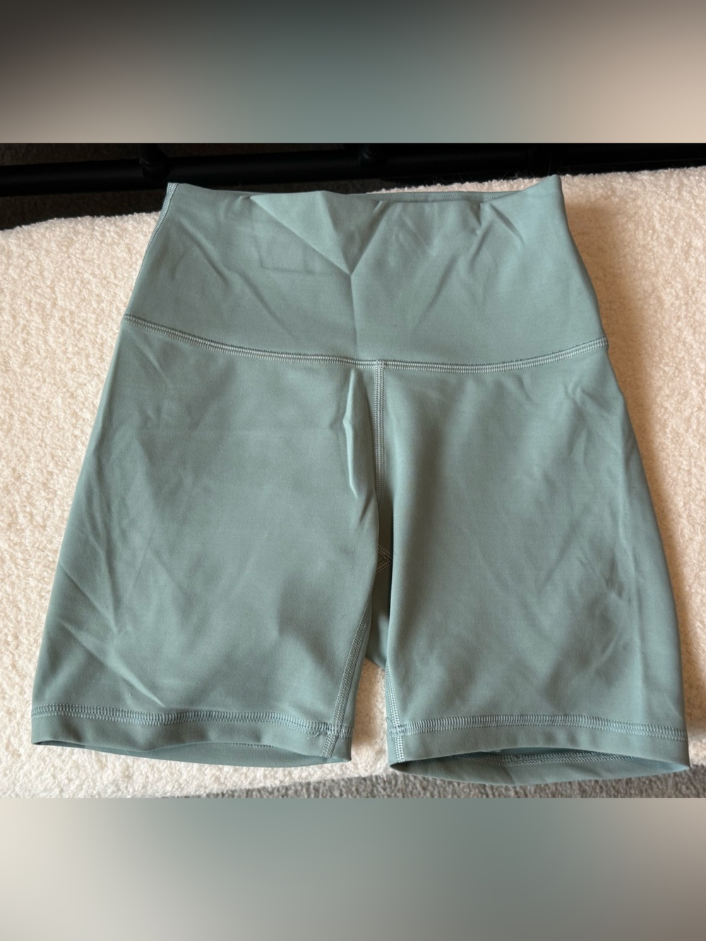 Lululemon wunder under sage green shorts, size 4